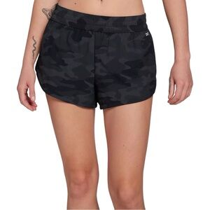 DSG Girl’s Black Camo Stride running Shorts XL